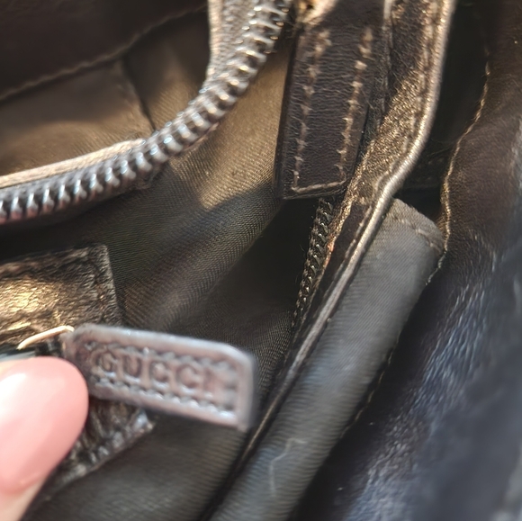 Authentic Gucci Large Size Black Handbag/Tote Bag Gold Hardware Excellent Cond - Picture 11 of 16